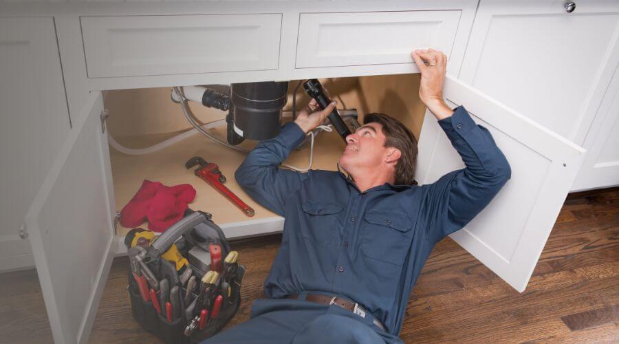 Professional expert plumbing services in Grovespring, MO